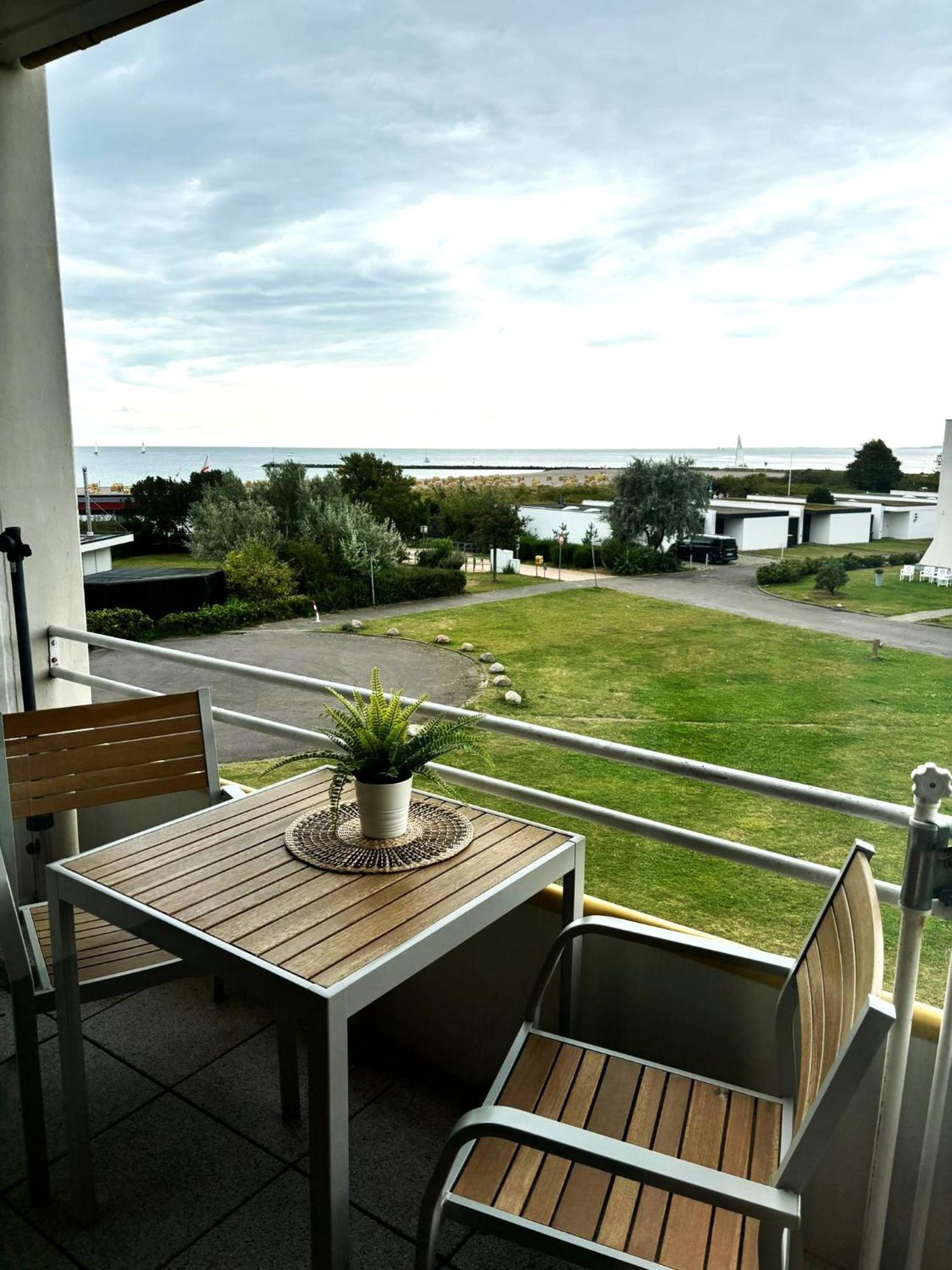 Quartier Suedstrand - Ferienwohnung Mit Meerblick Fehmarn Kültér fotó